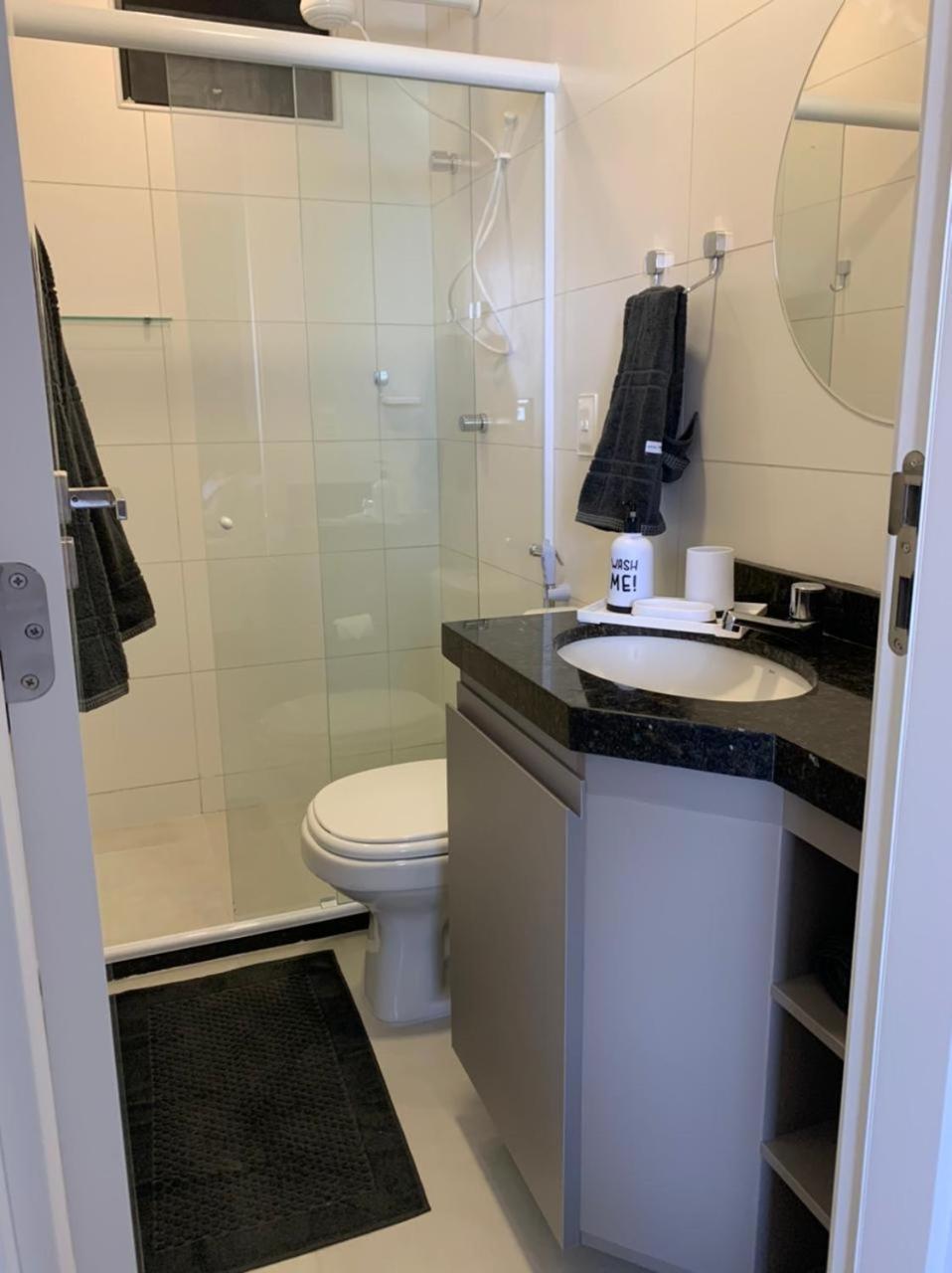 Apartamento Novo, Vista Mar, Area Nobre De Maceio. Maceió