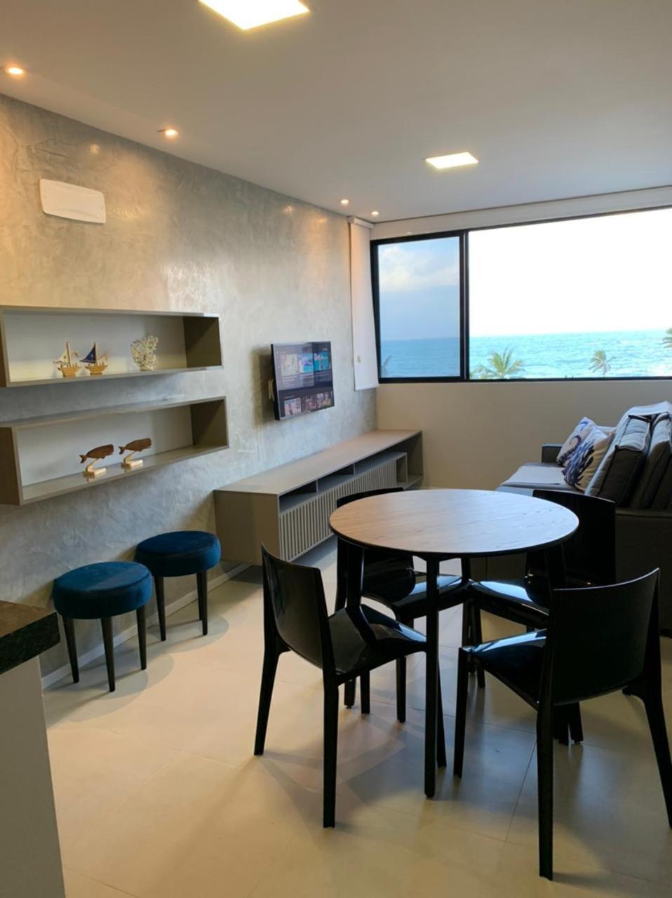 Apartamento Novo, Vista Mar, Area Nobre De Maceio. Maceió